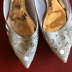 Badgely Mischka Sparkly Flats Size 11